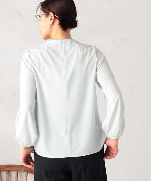 GALLORIA（ギャローリア）の「【お手入れ楽々･洗濯機で洗える】タックブラウス（シャツ/ブラウス・レディース・ホワイト/ライトグリーン/ライトベージュ・L/LL/M/S）」の13枚目の写真