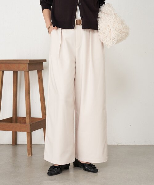 Jena espace merveilleux（ジェナ　エスパスメルヴェイユ）の「【美脚見え◎】ワンタックワイドパンツ（その他パンツ・レディース・アイボリー/ブラック/ベージュ・FREE）」の20枚目の写真