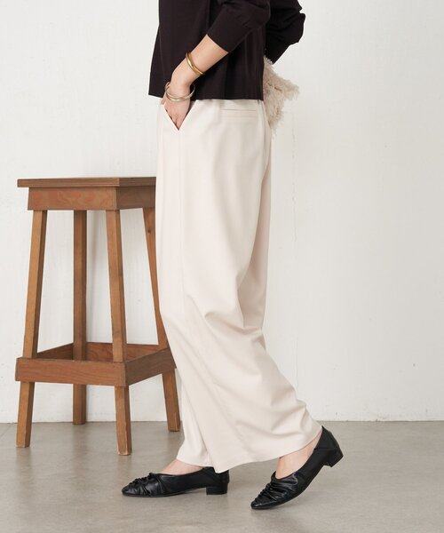 Jena espace merveilleux（ジェナ　エスパスメルヴェイユ）の「【美脚見え◎】ワンタックワイドパンツ（その他パンツ・レディース・アイボリー/ブラック/ベージュ・FREE）」の22枚目の写真