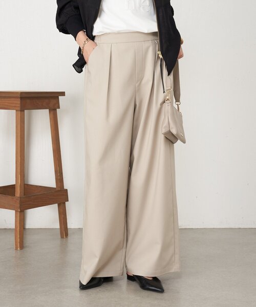 Jena espace merveilleux（ジェナ　エスパスメルヴェイユ）の「【美脚見え◎】ワンタックワイドパンツ（その他パンツ・レディース・アイボリー/ブラック/ベージュ・FREE）」の9枚目の写真