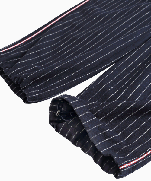 MENASOO(ミナス)の「MNS Pinstripe Wide Brushed Pants_Navy(その他パンツ・レディース・ネイビー・F)」の17枚目の写真