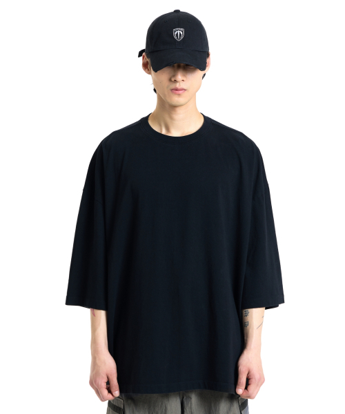 VONVAT(ヴォンバト)の「Signature Incision Coccoon Short Sleeve (Black)(Tシャツ/カットソー・レディース・ブラック・FREE/2/3)」の3枚目の写真