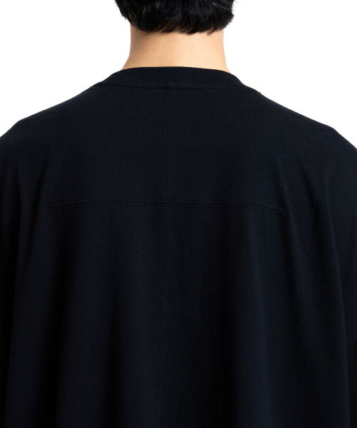 VONVAT(ヴォンバト)の「Signature Incision Coccoon Short Sleeve (Black)(Tシャツ/カットソー・レディース・ブラック・FREE/2/3)」の5枚目の写真