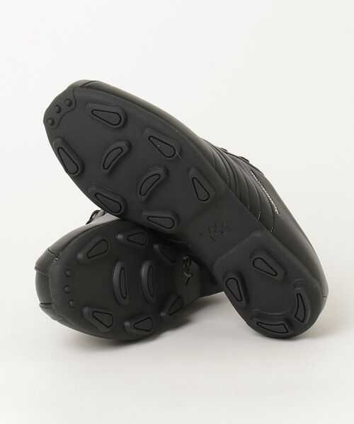 Y-3（ワイスリー）の「Y-3 FIELD（スニーカー・メンズ・ブラック×ホワイト・24.5cm/25.5cm/26.5cm/27.5cm/28.5cm/29.5cm/26.0cm/27.0cm/28.0cm/23.5cm/29.0cm/23.0cm/22.5cm/25.0cm）」の6枚目の写真