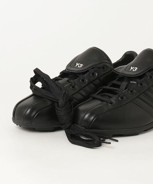 Y-3（ワイスリー）の「Y-3 FIELD（スニーカー・メンズ・ブラック×ホワイト・24.5cm/25.5cm/26.5cm/27.5cm/28.5cm/29.5cm/26.0cm/27.0cm/28.0cm/23.5cm/29.0cm/23.0cm/22.5cm/25.0cm）」の7枚目の写真