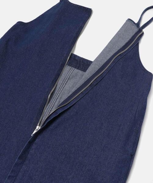 ITEMS URBANRESEARCH(アイテムズ アーバンリサーチ)の「デニムキャミワンピース(ワンピース・レディース・インディゴブルー/ライトインディゴブルー・FREE)」の20枚目の写真