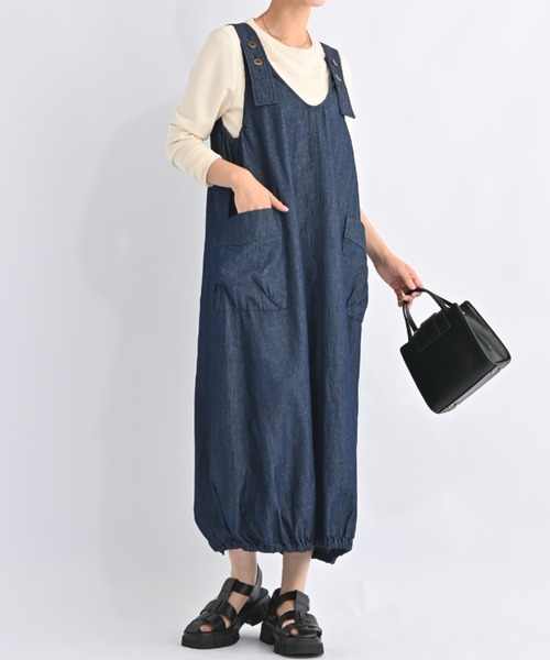 aunt lily（アントリリー）の「軽やかデニム♪ギャザーデザインジャンスカワンピース バルーンシルエット 長さ調節（ジャンパースカート・レディース・ブラック/グレイッシュブルー・M/S/L/LL/3L）」の11枚目の写真