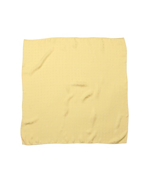 BEAMS PLUS（ビームスプラス）の「Dot Pattern Stole（バンダナ/スカーフ・メンズ・イエロー/ネイビー・ONE SIZE）」の4枚目の写真