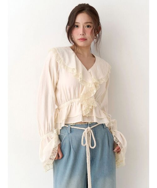 CALNAMUR（カルナムール）の「ラッフルフリルペプラムブラウス（シャツ/ブラウス・レディース・アイボリー/イエロー/ピンク・FREE）」の8枚目の写真