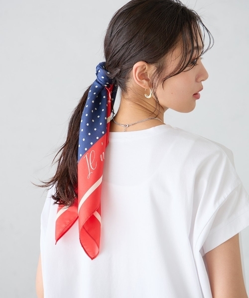 a.v.v（アーヴェヴェ）の「シルクスカーフ（ストール/ショール・レディース・レッド/ライトピンク/アイボリー/ミント・38）」の16枚目の写真