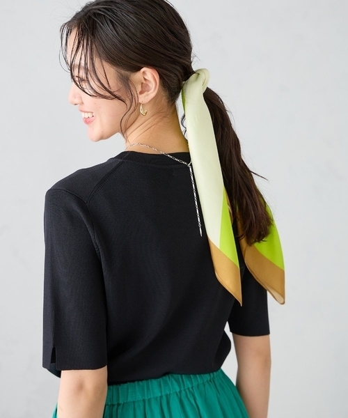 a.v.v（アーヴェヴェ）の「シルクスカーフ（ストール/ショール・レディース・レッド/ライトピンク/アイボリー/ミント・38）」の20枚目の写真