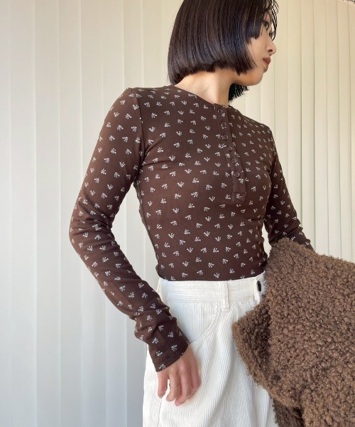 AMAIL（アマイル）の「Vintage Top（Tシャツ/カットソー・レディース・ダークブラウン/アイボリー・FREE）」の10枚目の写真