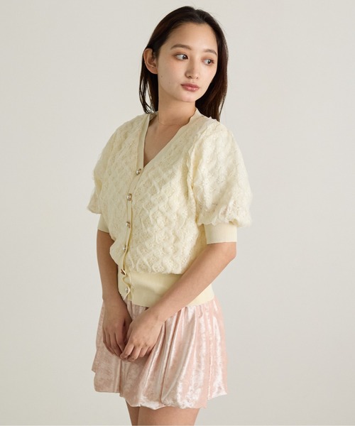 Siel(シエル)の「花柄ニット半袖カーディガン 冬服(カーディガン/ボレロ・レディース・ブラック/アイボリー・FREE)」の7枚目の写真