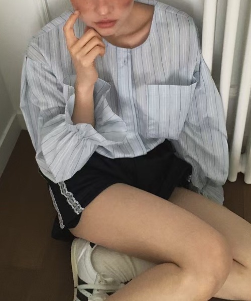 FREE STYLISTS(フリー スタイリスト)の「YUGA_YGMC Korean-style striped shirt dress with voluminous sleeves and tiered ruffles(ワンピース・レディース・ホワイト/ライトイエロー/ライトブルー・FREE)」の21枚目の写真