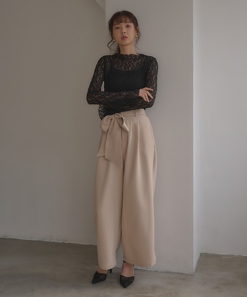 SOELA(ソエラ)の「【INGNI SOELA】ハイネックストレッチレーストップス/WEB限定(Tシャツ/カットソー・レディース・ブラック/オフホワイト・FREE)」の20枚目の写真