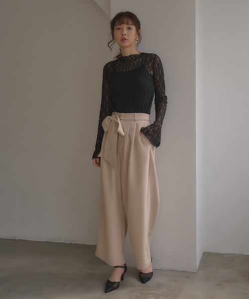 SOELA(ソエラ)の「【INGNI SOELA】ハイネックストレッチレーストップス/WEB限定(Tシャツ/カットソー・レディース・ブラック/オフホワイト・FREE)」の3枚目の写真