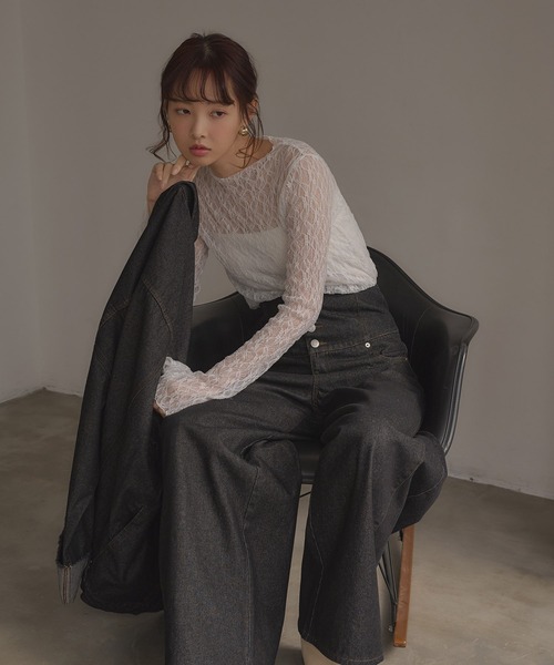 SOELA(ソエラ)の「【INGNI SOELA】ハイネックストレッチレーストップス/WEB限定(Tシャツ/カットソー・レディース・ブラック/オフホワイト・FREE)」の6枚目の写真