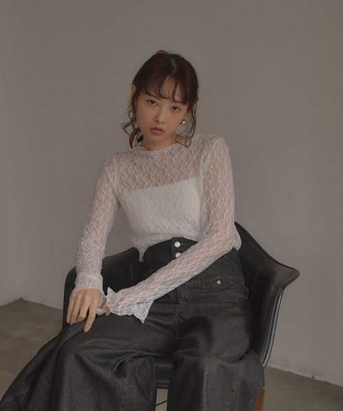 SOELA(ソエラ)の「【INGNI SOELA】ハイネックストレッチレーストップス/WEB限定(Tシャツ/カットソー・レディース・ブラック/オフホワイト・FREE)」の5枚目の写真