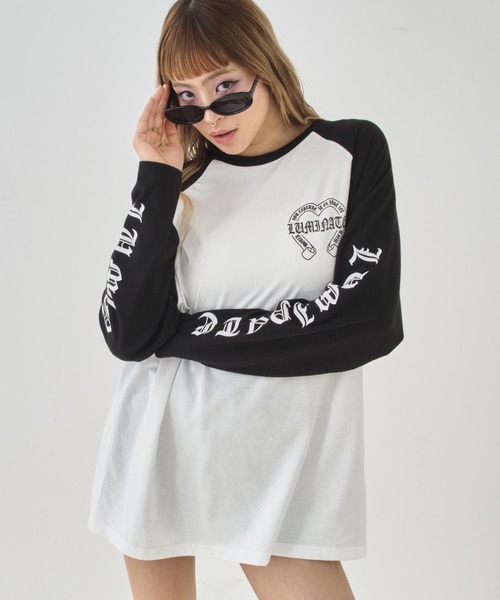 ANAP（アナップ）の「ブラックレタープリントラグランスリーブロンT（Tシャツ/カットソー・レディース・ブラック/ホワイト×ブラック/ホワイト・F）」の4枚目の写真