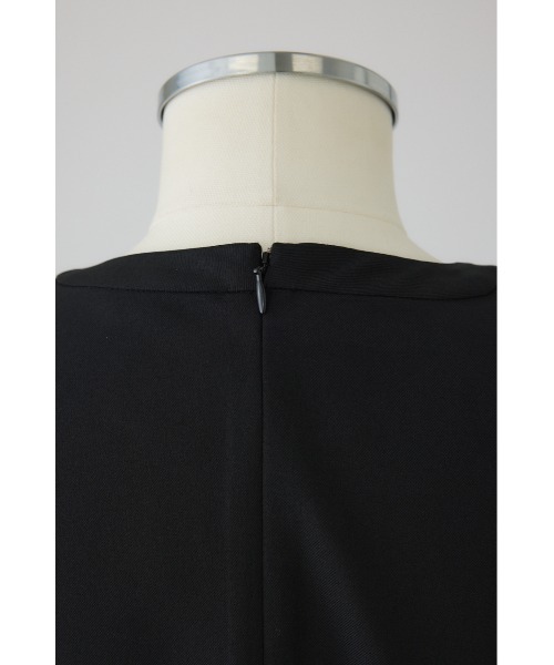 RIM.ARK（リムアーク）の「Oversize woven L/S T-SH オーバーサイズ ウーブン ロングスリーブ ティーシャツ（Tシャツ/カットソー・レディース・チャコールグレー/ブラウン/ホワイト/ブラック・FREE）」の16枚目の写真