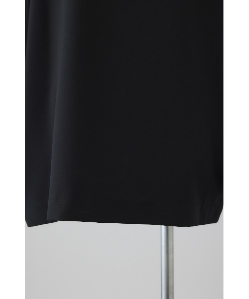 RIM.ARK（リムアーク）の「Oversize woven L/S T-SH オーバーサイズ ウーブン ロングスリーブ ティーシャツ（Tシャツ/カットソー・レディース・チャコールグレー/ブラウン/ホワイト/ブラック・FREE）」の17枚目の写真