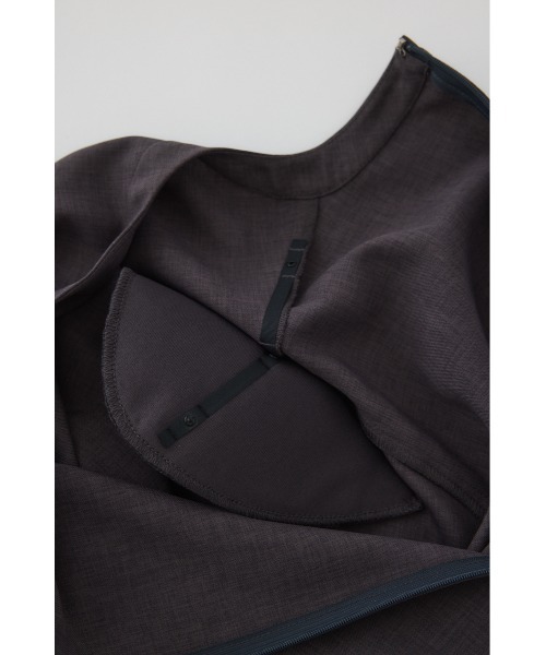 RIM.ARK（リムアーク）の「Oversize woven L/S T-SH オーバーサイズ ウーブン ロングスリーブ ティーシャツ（Tシャツ/カットソー・レディース・チャコールグレー/ブラウン/ホワイト/ブラック・FREE）」の11枚目の写真