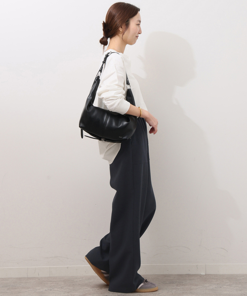 JOURNAL STANDARD relume（ジャーナルスタンダード　レリューム）の「アセテートスラブストレッチベイカーパンツ（その他パンツ・レディース・ベージュ/ネイビー・36/38）」の6枚目の写真