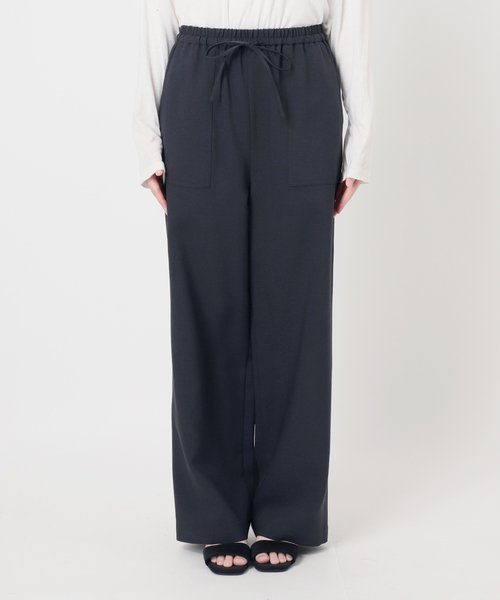 JOURNAL STANDARD relume（ジャーナルスタンダード　レリューム）の「アセテートスラブストレッチベイカーパンツ（その他パンツ・レディース・ベージュ/ネイビー・36/38）」の13枚目の写真