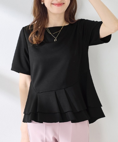 alotta(アロッタ)の「スクエアネックペプラムトップス(Tシャツ/カットソー・レディース・グレイッシュベージュ/ブラック/イエロー/ネイビー/ホワイト・M/LL/L)」の1枚目の写真
