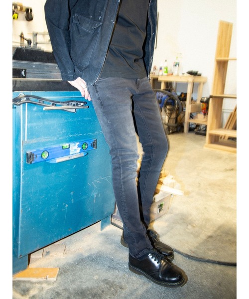 Nudie Jeans(ヌーディージーンズ)の「Nudie Jeans/ヌーディージーンズ Tight Terry / タイトフィットデニム / Black Blizzard(デニムパンツ・メンズ・ダークグレー・31inch/30inch/36inch/34inch/33inch/32inch)」の9枚目の写真