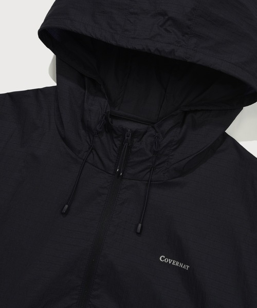 COVERNAT（カバーナット）の「WOMEN PACKABLE LIGHTWEIGHT WINDBREAKER JACKET（ナイロンジャケット・レディース・スカイブルー/ダークネイビー/ホワイト・SMALL/MEDIUM）」の22枚目の写真