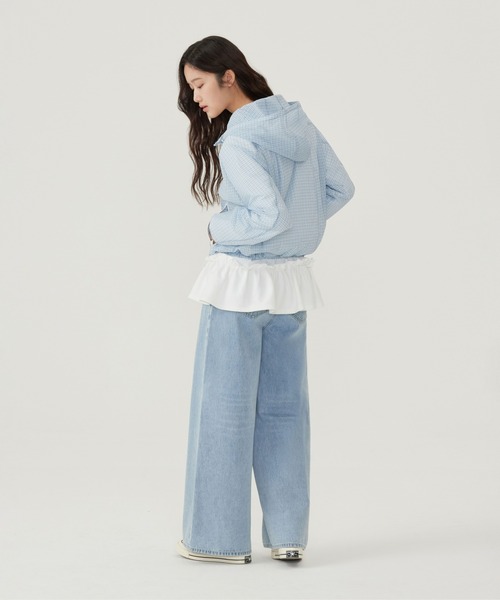 COVERNAT（カバーナット）の「WOMEN PACKABLE LIGHTWEIGHT WINDBREAKER JACKET（ナイロンジャケット・レディース・スカイブルー/ダークネイビー/ホワイト・SMALL/MEDIUM）」の6枚目の写真