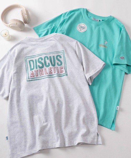DISCUS(ディスカス)の「【71】【DISCUS/ディスカス】グラフィックデザイン バックプリント クルーネックTシャツ/ワンポイントワッペン/レディース(Tシャツ/カットソー・レディース・ブラック/ライトブルー/チャコールグレー/アッシュグレー/ブルー/ホワイト/ホワイト系その他/モカ・M/L)」の5枚目の写真