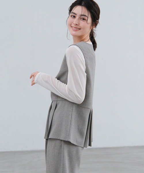 LAKOLE(ラコレ)の「【多機能ウェア】リネンタッチペプラムベスト / 654342(ベスト・レディース・ライトベージュ/ライトブラウン/スミクロ・FREE)」の15枚目の写真