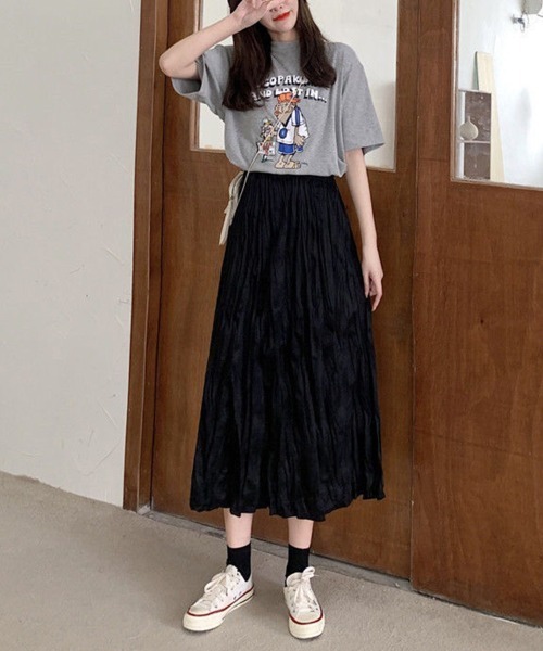 mielu(ミエル)の「シワ加工ミディ丈スカート(スカート・レディース・ブラック/ホワイト・LARGE/MEDIUM)」の12枚目の写真