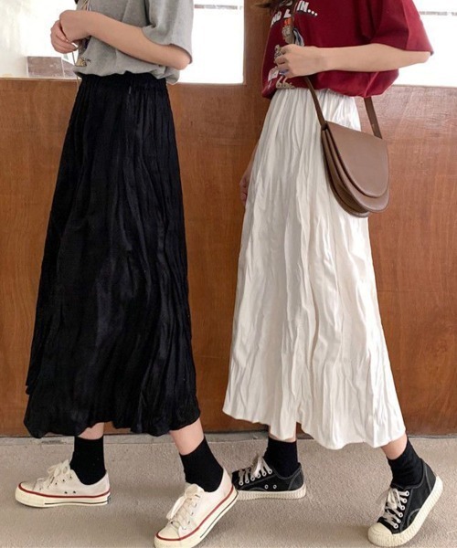 mielu(ミエル)の「シワ加工ミディ丈スカート(スカート・レディース・ブラック/ホワイト・LARGE/MEDIUM)」の11枚目の写真