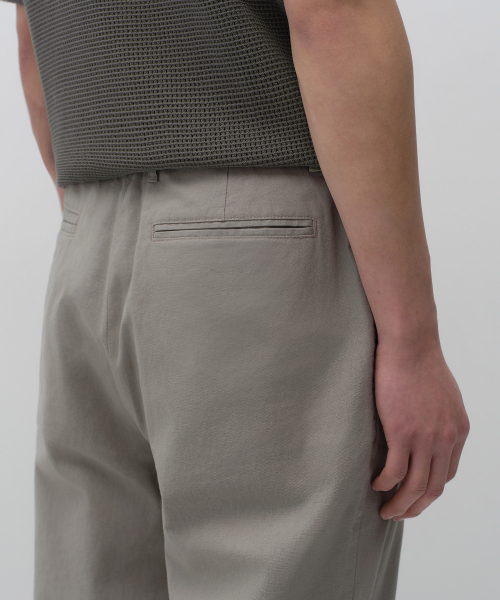 MUSINSA STANDARD（ムシンサスタンダード）の「[シティワーカーズ] リネンブレンドテーパードパンツ [グレーシュベージュ]（その他パンツ・メンズ・その他・26/27/28/29/30/31/32/33/34/36/38/40/42）」の6枚目の写真
