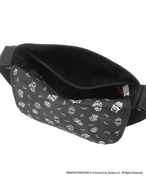 Manhattan Portage(マンハッタンポーテージ)の「Nylon Messenger Bag JR (SM) BP W/DIV MGNT 500D CORDURA / MINIONS(メッセンジャーバッグ・レディース・ブラック・SMALL)」の9枚目の写真