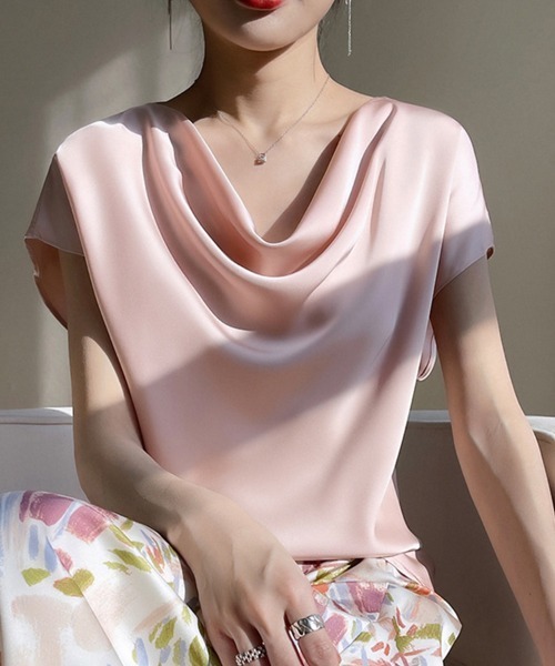 SallyLunn(サリーラン)の「【上品なドレープ】フレンチスリーブトップス(Tシャツ/カットソー・レディース・ブラック/ピンク/アイボリー・MEDIUM/LARGE)」の3枚目の写真