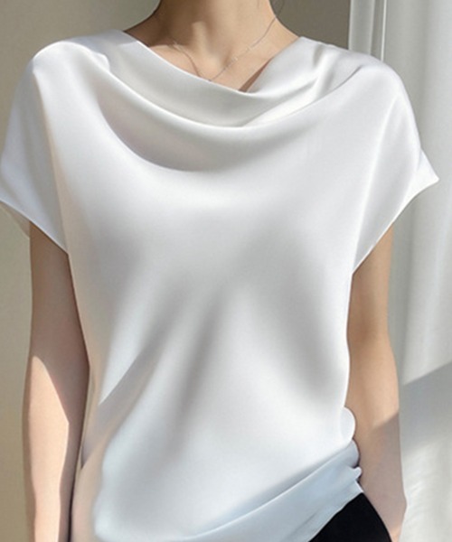 SallyLunn(サリーラン)の「【上品なドレープ】フレンチスリーブトップス(Tシャツ/カットソー・レディース・ブラック/ピンク/アイボリー・MEDIUM/LARGE)」の8枚目の写真