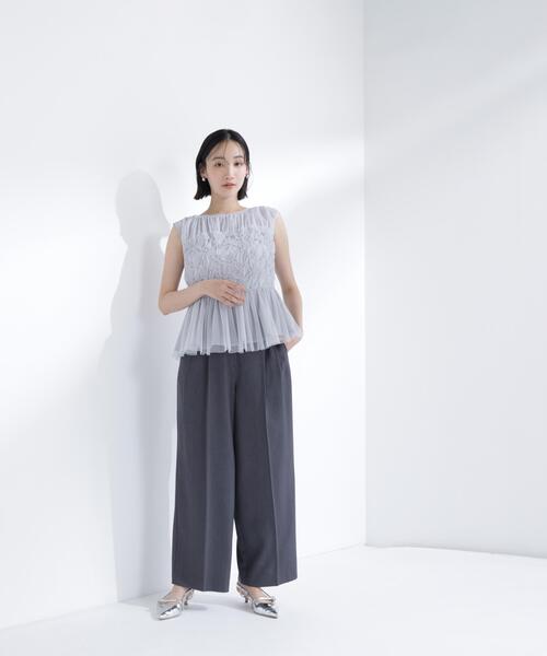NATURAL BEAUTY BASIC（ナチュラルビューティーベーシック）の「チュールシャーリングブラウス（シャツ/ブラウス・レディース・ブラウン/ブルー/オフホワイト・ﾌﾘ-）」の5枚目の写真