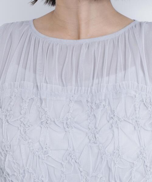 NATURAL BEAUTY BASIC（ナチュラルビューティーベーシック）の「チュールシャーリングブラウス（シャツ/ブラウス・レディース・ブラウン/ブルー/オフホワイト・ﾌﾘ-）」の14枚目の写真
