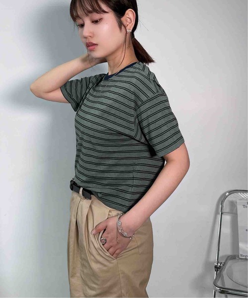 AS KNOW AS plus(アズノゥアズプラス)の「〇マルチボーダー半袖Tシャツ【接触冷感】(Tシャツ/カットソー・レディース・グレー系/ホワイト系/グリーン系/ブラック系・FREE)」の6枚目の写真