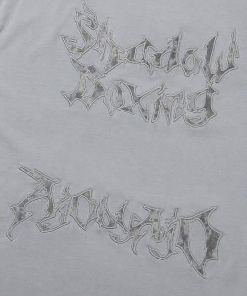 AJOBYAJO（アジョバイアジョ）の「Shadow Boxing Applique T-Shirt [GREY]（Tシャツ/カットソー・レディース・その他・LARGE/MEDIUM/X-LARGE）」の2枚目の写真