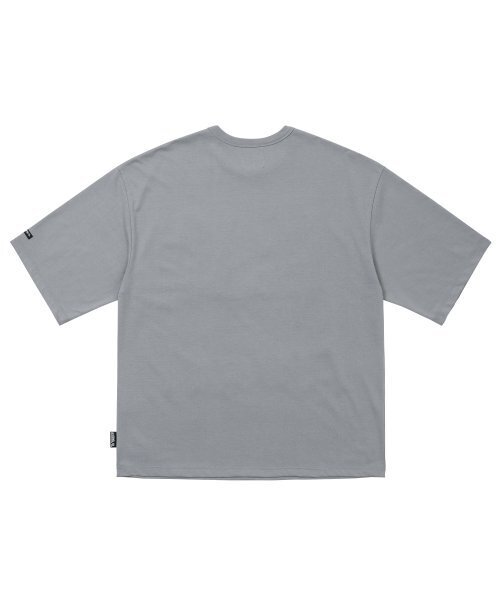 AJOBYAJO（アジョバイアジョ）の「Shadow Boxing Applique T-Shirt [GREY]（Tシャツ/カットソー・レディース・その他・LARGE/MEDIUM/X-LARGE）」の3枚目の写真