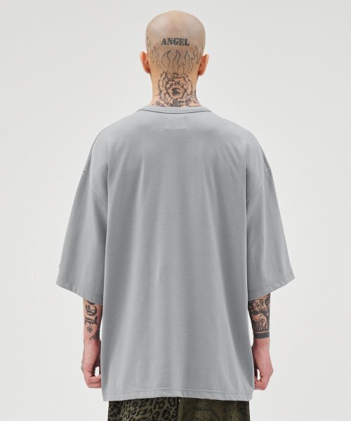 AJOBYAJO（アジョバイアジョ）の「Shadow Boxing Applique T-Shirt [GREY]（Tシャツ/カットソー・レディース・その他・LARGE/MEDIUM/X-LARGE）」の7枚目の写真