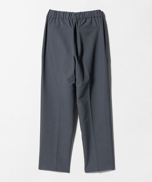 A DAY IN THE LIFE UNITED ARROWS(アデイインザライフユナイテッドアローズ)の「サッカー タックイージー テーパードパンツ <A DAY IN THE LIFE>(その他パンツ・レディース・その他2/その他1/ダークグレー/ブラック・M/S)」の15枚目の写真