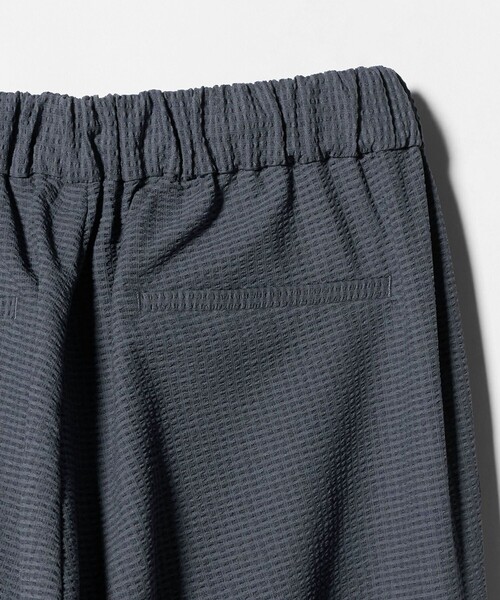 A DAY IN THE LIFE UNITED ARROWS(アデイインザライフユナイテッドアローズ)の「サッカー タックイージー テーパードパンツ <A DAY IN THE LIFE>(その他パンツ・レディース・その他2/その他1/ダークグレー/ブラック・M/S)」の18枚目の写真
