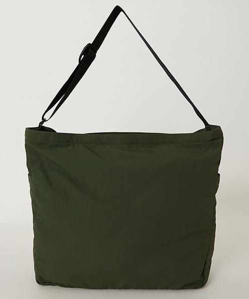 HIGH! STANDARD(ハイスタンダード)の「MT. RAINIER DESIGN × HIGH! STANDARD /ウィンドシェッド メッセンジャーバッグ(ショルダーバッグ・メンズ・ダークオリーブ/ブラック/ベージュ/ネイビー/チャコール・ONE SIZE)」の16枚目の写真