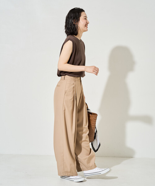 FREAK'S STORE（フリークスストア）の「限定展開　<抗菌防臭・接触冷感>MINT(ミント) クルーネック ノースリーブ Tシャツ（Tシャツ/カットソー・レディース・オリーブ/オレンジ/ピンク/ブラウン/ブラック/サックスブルー/オフホワイト・LARGE/MEDIUM/SMALL）」の15枚目の写真